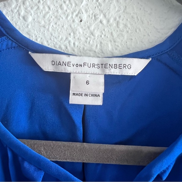 Diane Von Furstenberg EUC Dress Size 6 - Picture 4 of 13
